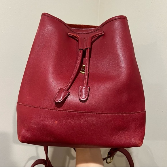 Vintage Coach Large Red Leather Daypack Backpack RARE - Picture 4 of 17